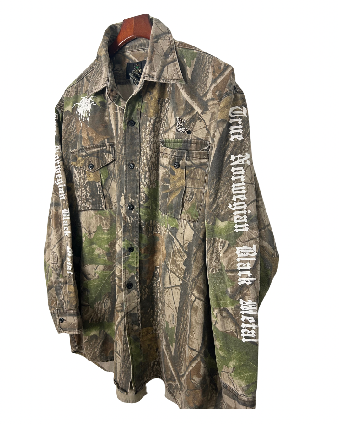 V4. Button Up Camo Dark Throne