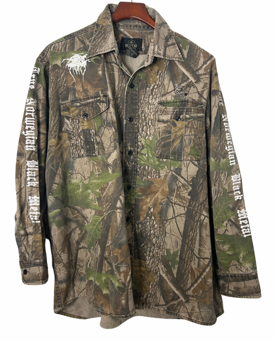 V4. Button Up Camo Dark Throne